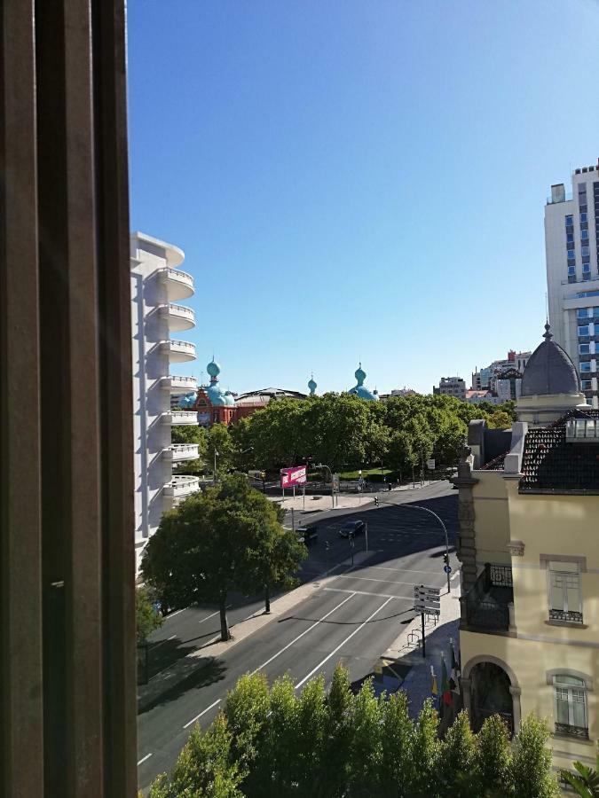 Beautiful Apartment-Campo Pequeno Home ลิสบอน ภายนอก รูปภาพ